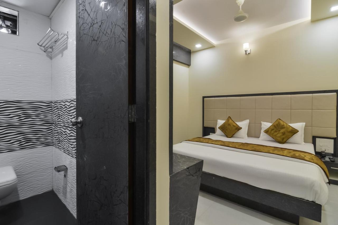 Hotel Aroma- Dadar Mumbai Eksteriør bilde
