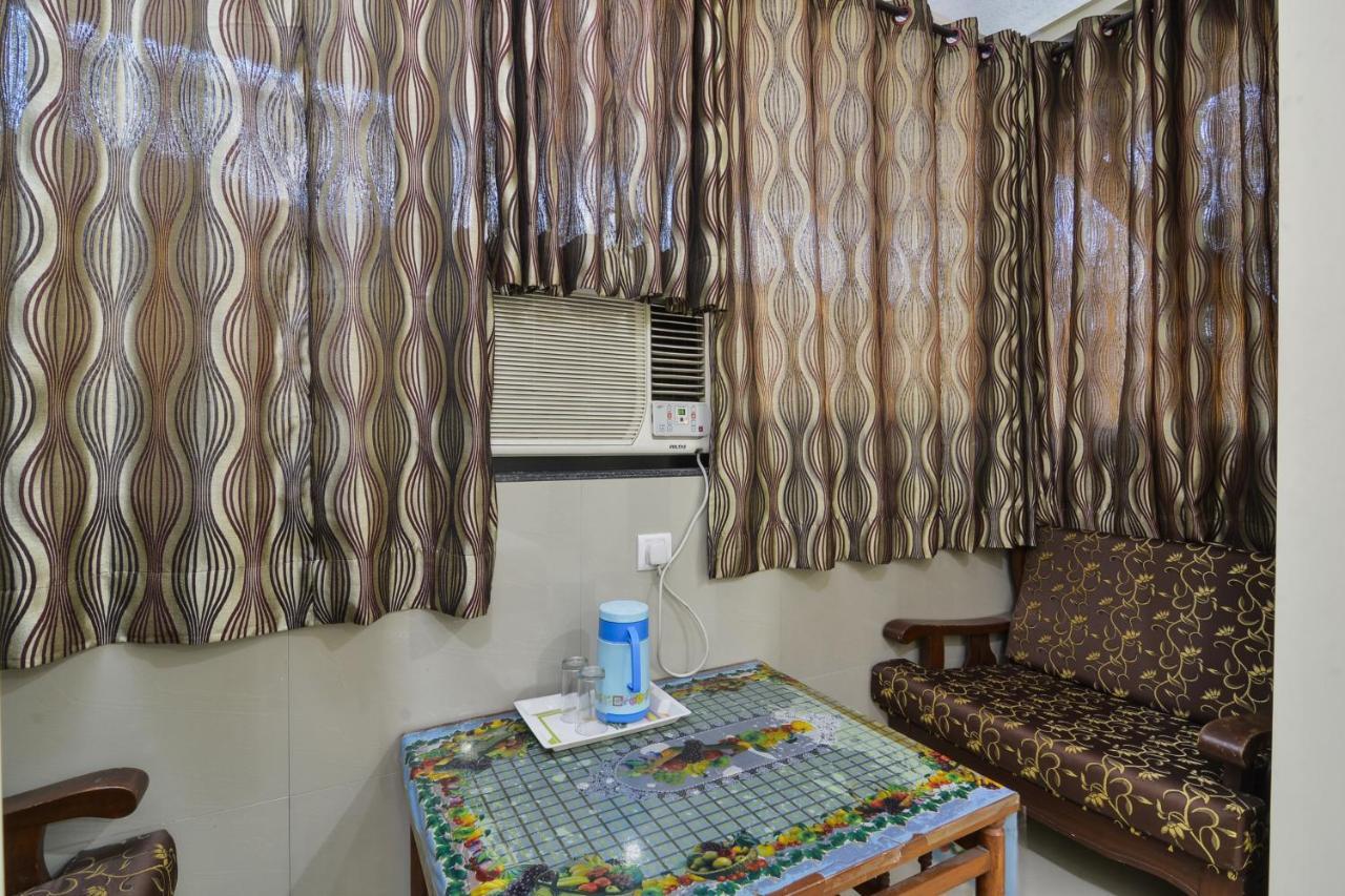 Hotel Aroma- Dadar Mumbai Eksteriør bilde