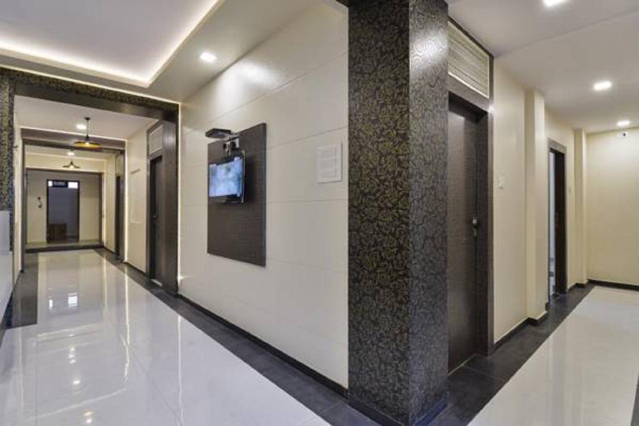 Hotel Aroma- Dadar Mumbai Eksteriør bilde